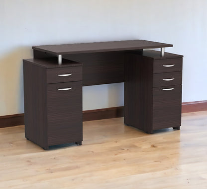 Bureau d'ordinateur expresso de 43 po avec quatre tiroirs