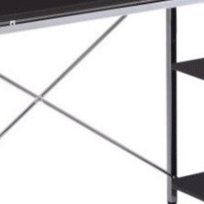 Bureau d'ordinateur noir et argent 47"