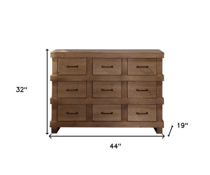 Commode triple à neuf tiroirs en bois massif brun de 44 po