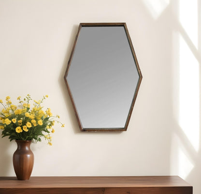 Miroir d'appoint encadré hexagonal brun de 28 po