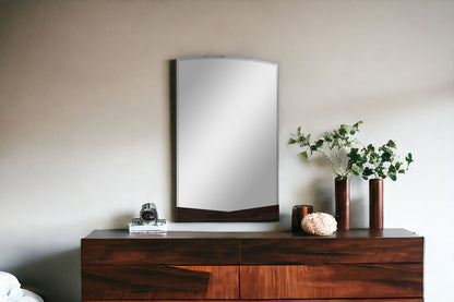 Miroir de commode brun foncé de 43 po