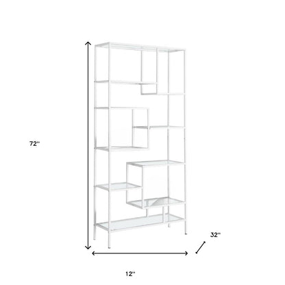 Bibliothèque à neuf niveaux en métal blanc et verre de 72 po