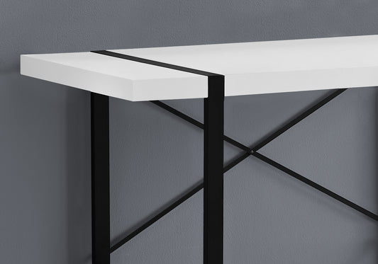 Bureau d'ordinateur blanc et noir de 24 po