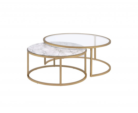 Ensemble de deux tables basses rondes gigognes en verre blanc et doré transparent de 36 po en faux marbre et fer