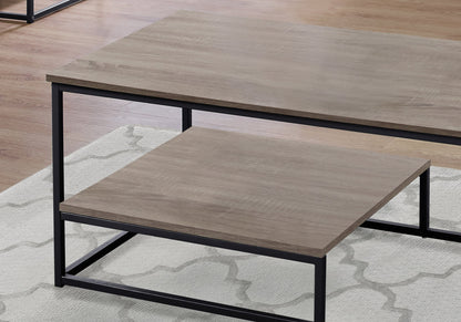 Ensemble de trois tables basses en métal taupe et noir de 42 po avec étagère