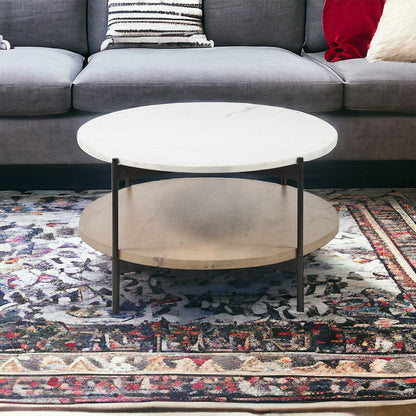 Table basse ovale avec plateau en marbre blanc et base en métal noir et étagère en bois