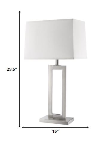 Lampe de table en métal argenté de 30 po avec abat-jour rectangulaire blanc