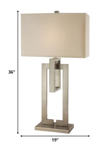 Lampe de table géométrique en fer nickelé de 36 po avec abat-jour ivoire