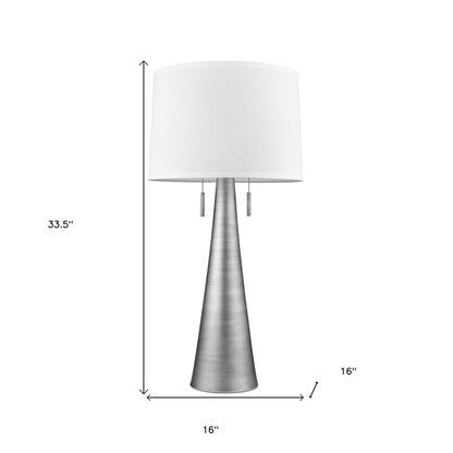 Lampe de table à deux lumières en métal argenté de 34 po avec abat-jour empire blanc