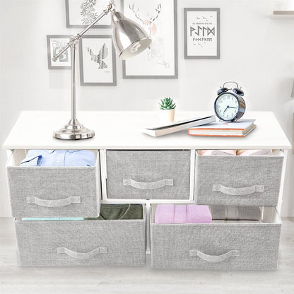 Commode à cinq tiroirs en acier et tissu gris et blanc de 39 po