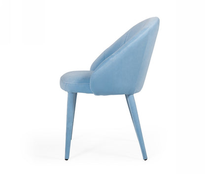 Chaise de salle à manger recouverte de tissu bleu