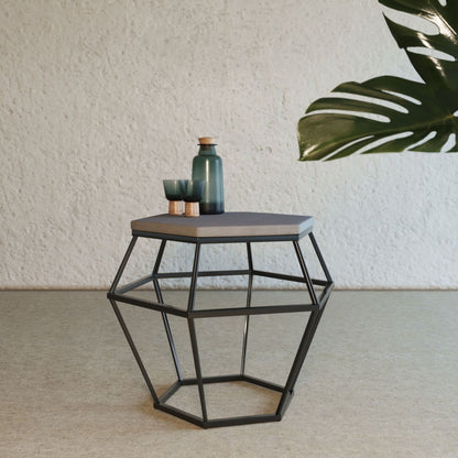 Table d'appoint hexagonale moderne en béton gris et métal noir