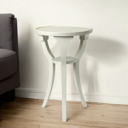 Table d'appoint ronde en bois blanc et bois massif de 24 po avec étagère