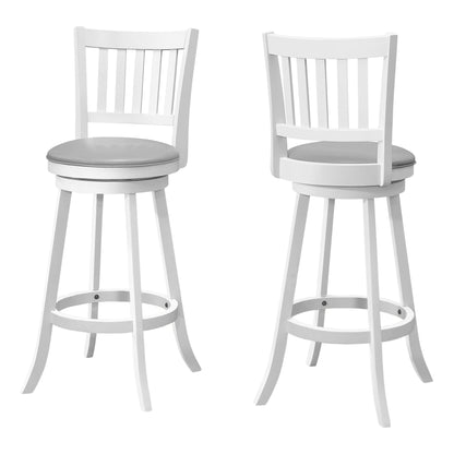 Ensemble de deux chaises de bar pivotantes en similicuir gris et blanc et en bois massif de 29 po