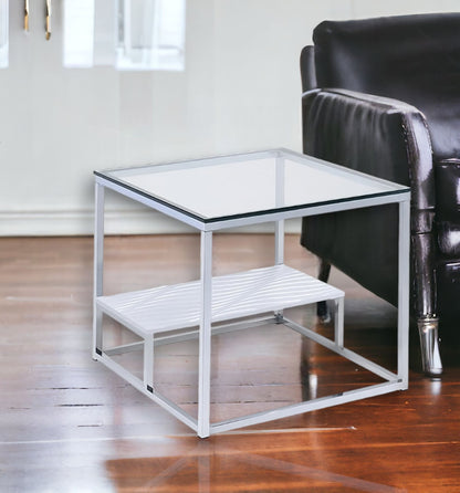 Table d'appoint carrée en chrome et verre transparent de 22 po avec étagère