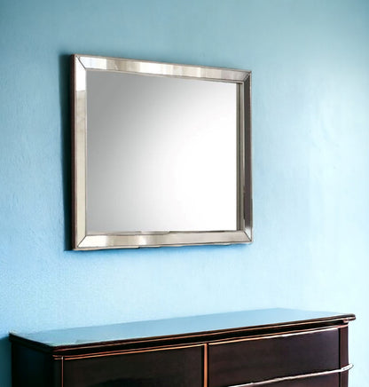 Miroir de commode avec cadre en platine de 32 po