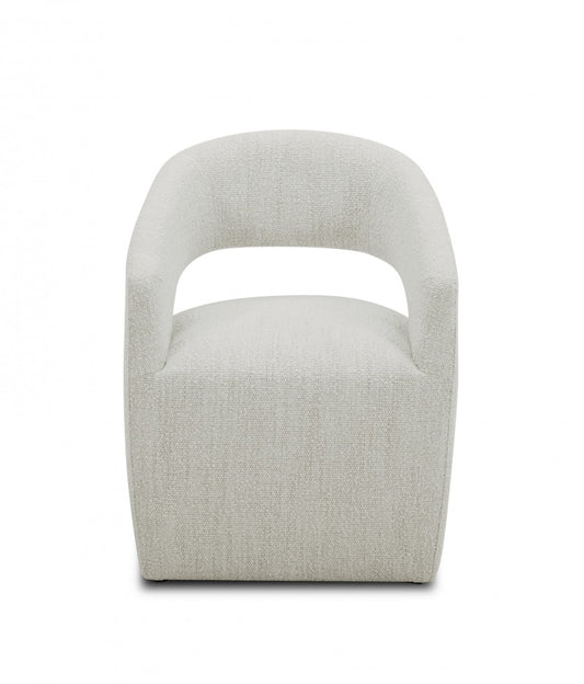 Fauteuil en tissu crème de 26 po