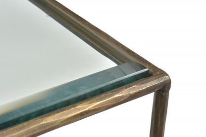 Table d'appoint carrée en bronze, verre transparent et fer de 20 po avec deux étagères