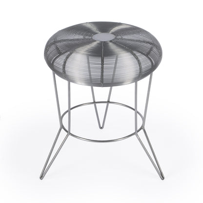 Table d'appoint ronde en fil d'argent de 18 po