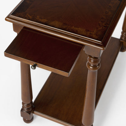 Table d'appoint marron de 24 po avec étagère