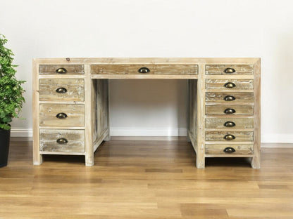 Bureau en bois massif brun de 63 po avec douze tiroirs