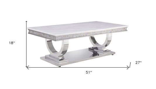 Table basse en faux marbre blanc et argent avec miroir de 51 po