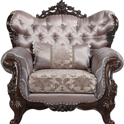 Fauteuil capitonné floral en tissu gris clair et chêne antique de 46 po