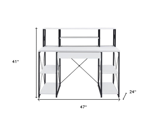 Bureau d'ordinateur blanc et noir de 47 po