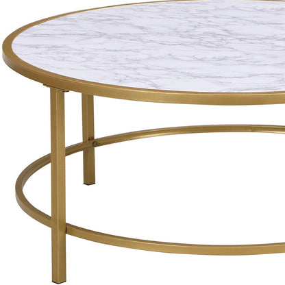 Table basse ronde en faux marbre et métal blanc et doré de 36 po