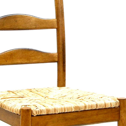 Chaise de salle à manger à dossier en paille et bois brun