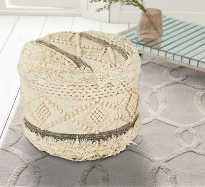 Pouf en laine crème de 18 po