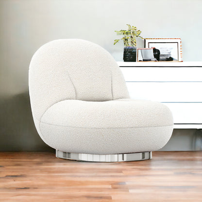 Fauteuil à oreilles en boucle blanc et argent de 30 po