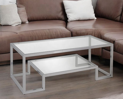 Table basse en verre argenté et acier de 45 po avec étagère