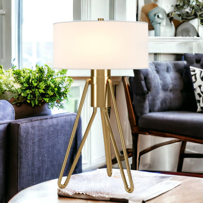 Lampe de table trépied à deux lumières en métal et laiton de 25 po avec abat-jour tambour blanc