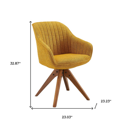 Fauteuil pivotant en tissu et bois jaune et naturel de 23 po